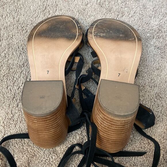 ASOS DESIGN Trivia suede tie leg heeled sandal - Picture 5 of 6